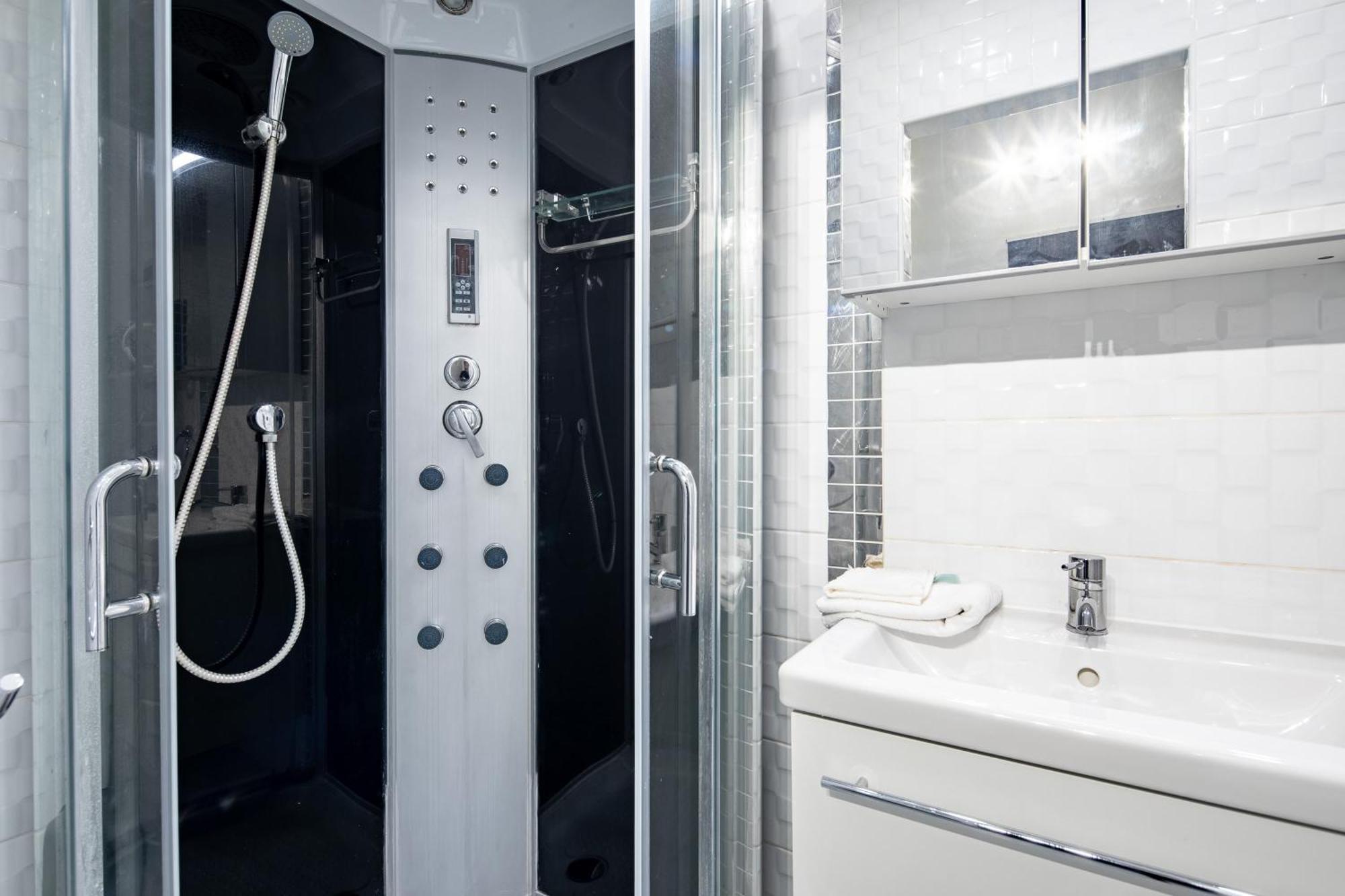 Apartament Free Parking - - Quiet